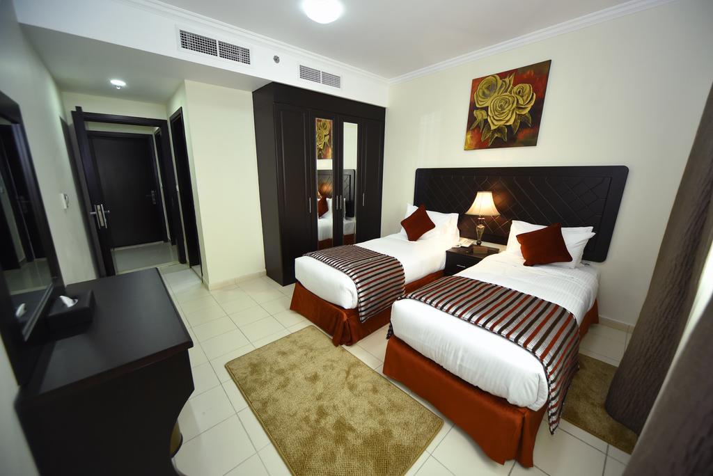 Alain Hotel Ajman Exterior photo