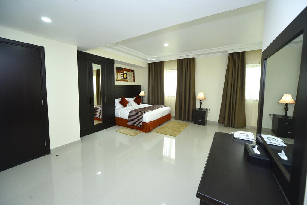 Alain Hotel Ajman Exterior photo