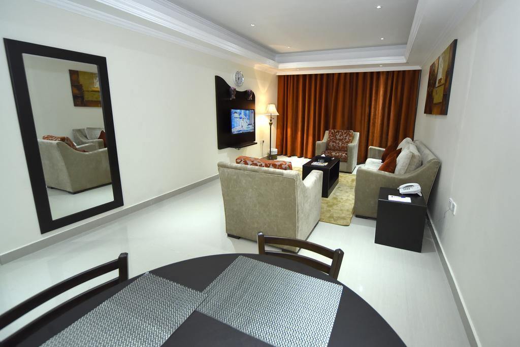 Alain Hotel Ajman Exterior photo