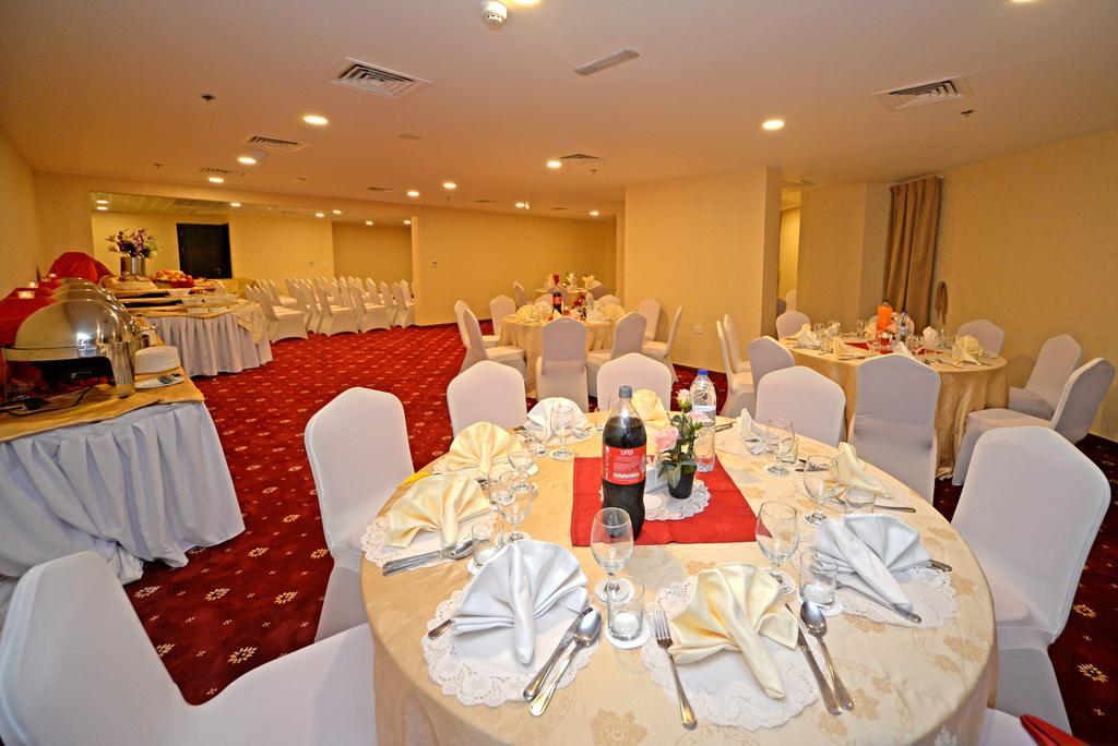 Alain Hotel Ajman Exterior photo